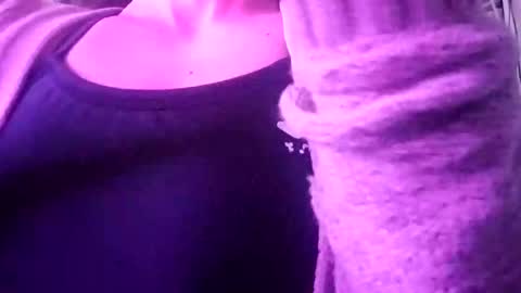 nancyybonita online show from 2, 2, 2025