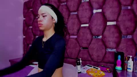 Snapshot of nanis_james15 chatting on 5, 6, 2026 nanis james15 online show from 5, 6, 2026