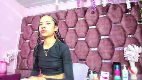 Snapshot of nanis_james15 chatting on 16, 6, 2026 nanis james15 online show from 16, 6, 2026