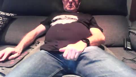 nano22968832 online show from 18, 1, 2026