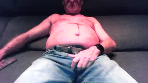 nano22968832 online show from 26, 4, 2026