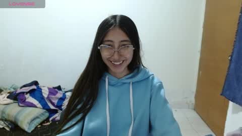 nanylux online show from 23, 4, 2026