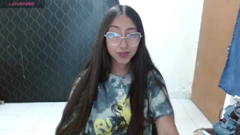 nanylux online show from 3, 5, 2026