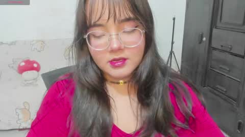 Snapshot of naoko_uwu chatting on 8, 6, 2026 Naoko online show from 8, 6, 2026
