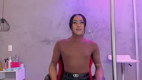Naomi Blair online show from 7, 6, 2026
