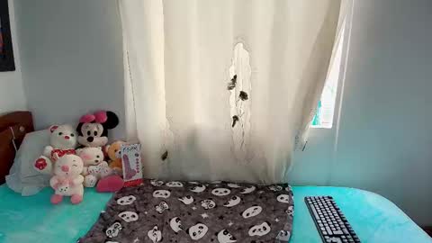 naomi_baby19 online show from 10, 2, 2026