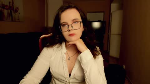 naomi_di online show from 25, 7, 2026