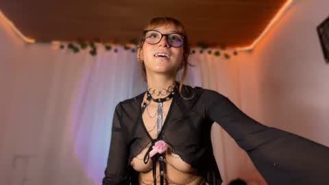  Naomi  online show from 10, 6, 2026