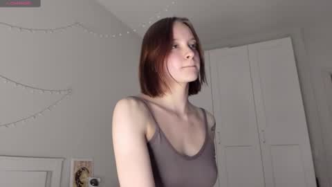 Snapshot of naomi_oops chatting on 21, 12, 2024 Naomi online show from 21, 12, 2024