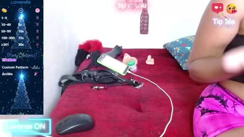 Snapshot of naomi_powel chatting on 19, 12, 2025 naomi_powel online show from 19, 12, 2025