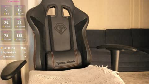 Snapshot of naomi_san chatting on 17, 1, 2025 Naomi online show from 17, 1, 2025