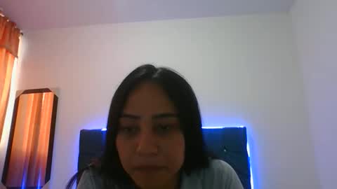 Mia online show from 11, 3, 2026