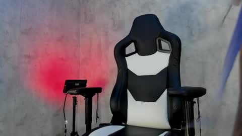 Heidy  online show from 20, 5, 2026