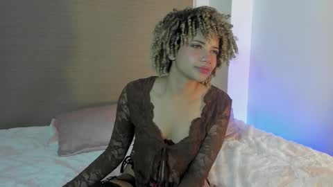 Snapshot of naomidawsonn chatting on 10, 1, 2026 naomidawson online show from 10, 1, 2026