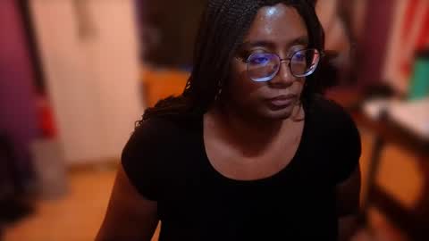 Naomi online show from 2, 10, 2025