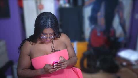 Naomi online show from 16, 10, 2025