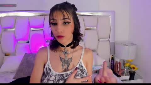 Snapshot of naomiharuno chatting on 21, 2, 2025 naomiharuno online show from 21, 2, 2025