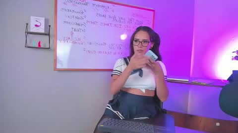 Naomi  online show from 6, 3, 2026