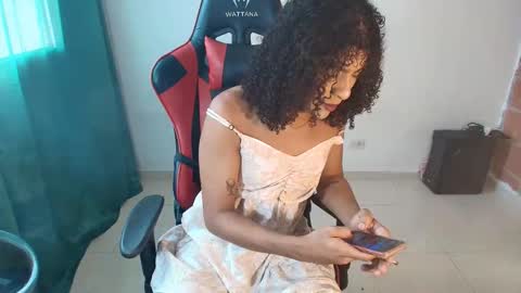 Snapshot of naomiwildburn chatting on 18, 10, 2025 naomiwildburn online show from 18, 10, 2025