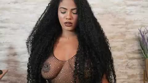 Naomi     online show from 25, 7, 2026
