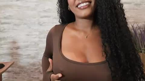 Naomi     online show from 26, 7, 2026