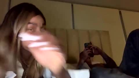 naomiysuvikingo online show from 1, 4, 2026