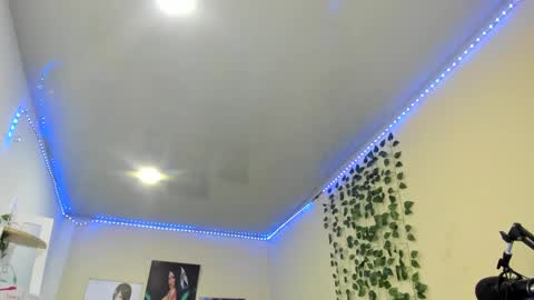 Snapshot of naomy777_ chatting on 16, 2, 2025 naomy online show from 16, 2, 2025