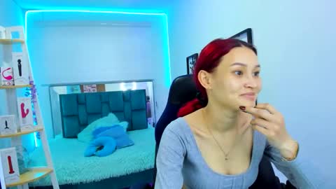 Snapshot of naomy777_ chatting on 23, 9, 2025 naomy online show from 23, 9, 2025