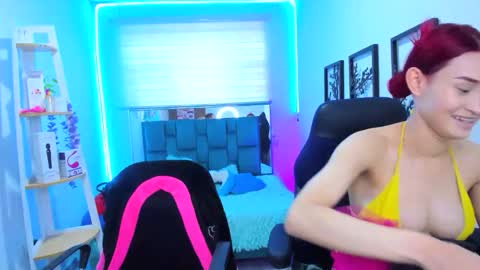 Snapshot of naomy777_ chatting on 14, 10, 2025 naomy online show from 14, 10, 2025