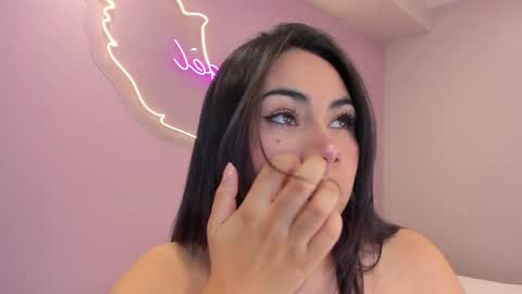 Naomy  online show from 22, 4, 2026