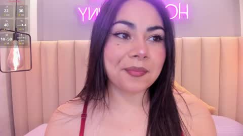 Naomy  online show from 7, 6, 2026
