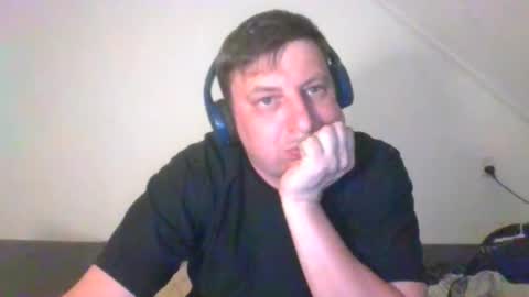 napalacz1920 online show from 22, 4, 2026