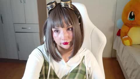 Snapshot of naree_masaki chatting on 4, 6, 2026 Naree online show from 4, 6, 2026