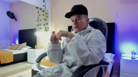 Nascary Fox online show from 2, 11, 2025