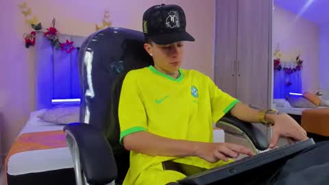 Nascary Fox online show from 22, 12, 2025