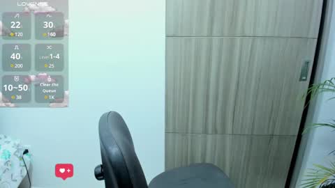 Snapshot of nasly1 chatting on 10, 1, 2025 Nasly batista online show from 10, 1, 2025