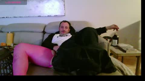 Snapshot of nassobout chatting on 4, 2, 2025 nassobout online show from 4, 2, 2025