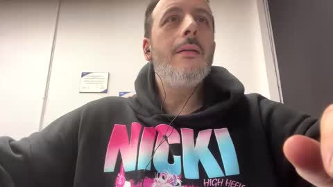 Snapshot of nassobout chatting on 10, 2, 2025 nassobout online show from 10, 2, 2025