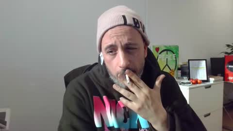 Snapshot of nassobout chatting on 19, 2, 2025 nassobout online show from 19, 2, 2025