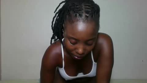 Snapshot of nastyivy1 chatting on 22, 12, 2025 nastyivy1 online show from 22, 12, 2025