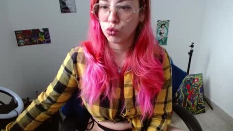 Nat online show from 26, 9, 2025