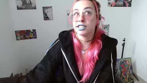 Nat online show from 29, 9, 2025