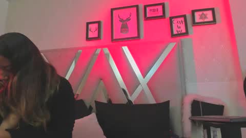 Snapshot of natacha_black00 chatting on 18, 2, 2025 Natacha black online show from 18, 2, 2025