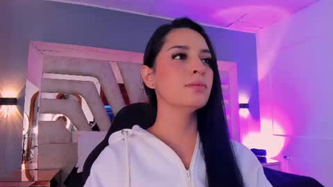 Natacha  online show from 21, 6, 2026