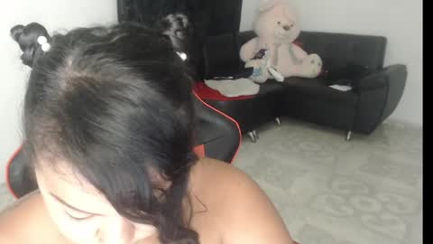 Nata Ramirez online show from 2, 3, 2025