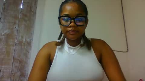 natachazz online show from 4, 4, 2026