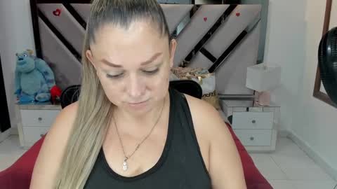 natalia5560 online show from 7, 10, 2025