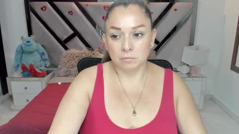 natalia5560 online show from 2, 11, 2025