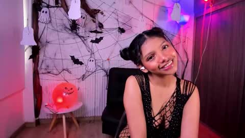 Snapshot of natalia_blue1 chatting on 30, 10, 2025 Natalia online show from 30, 10, 2025