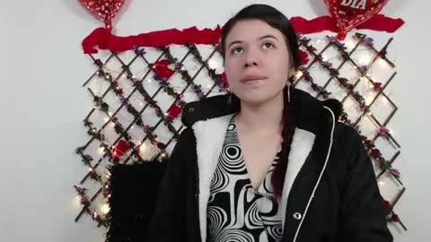 Snapshot of natalia_walker chatting on 9, 5, 2026 Natalia Walker online show from 9, 5, 2026